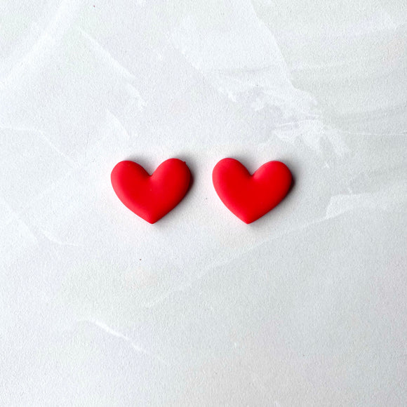 Maxi Heart Studs - Romantic Red